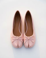 Tabi Bow Tie Pink