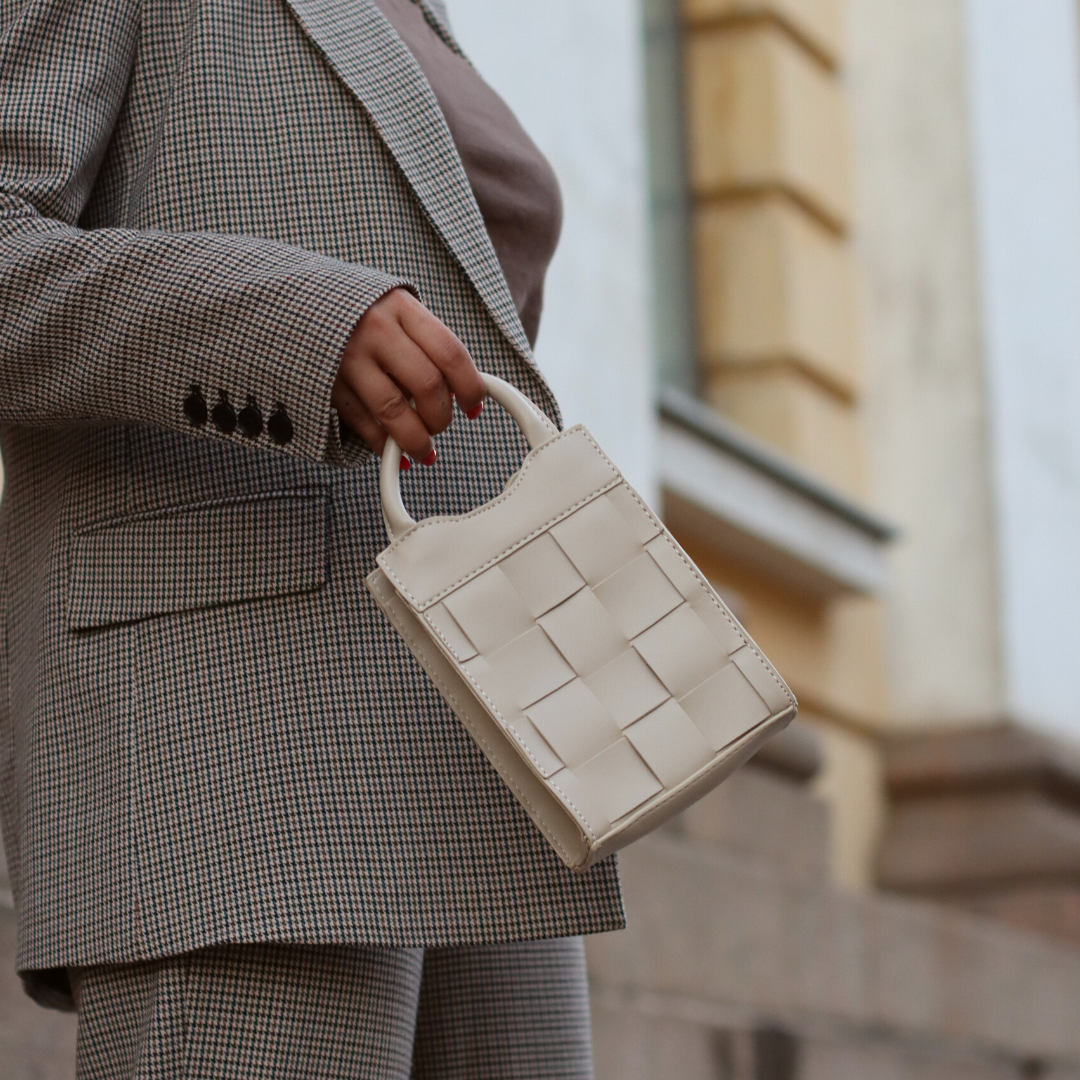 Chalise | Phone Bag