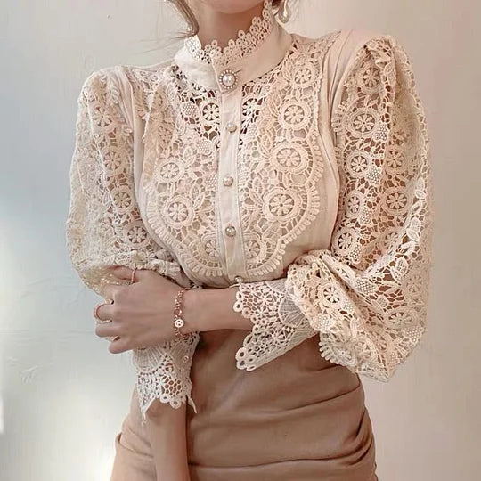 Long Sleeve Shirt with Lace and Tove Details