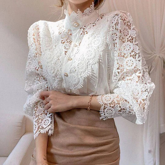 Long Sleeve Shirt with Lace and Tove Details