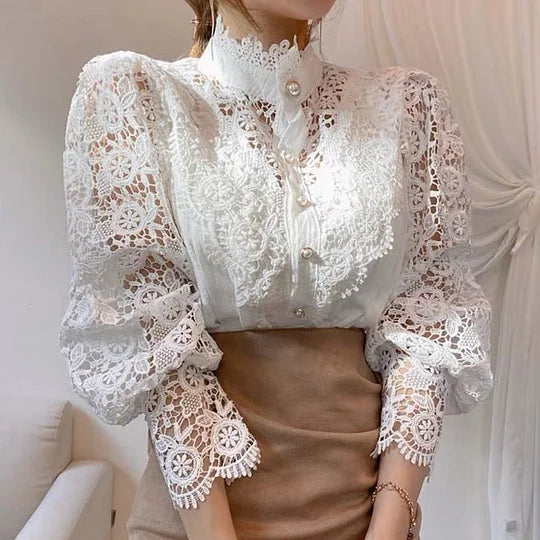 Long Sleeve Shirt with Lace and Tove Details