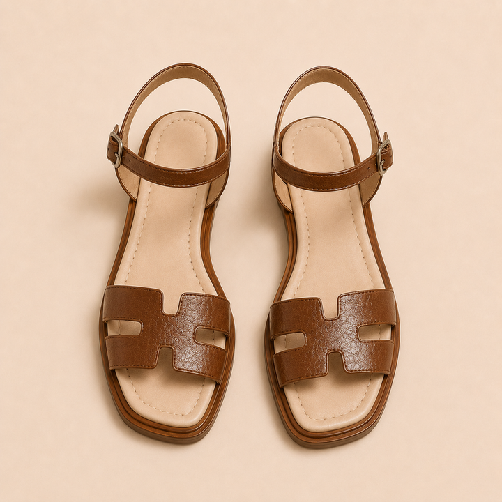 Deliane | Sophisticated Flat Sandals