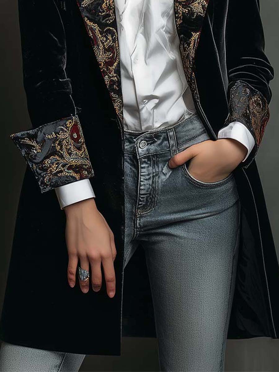 Black Baroque Print Fitted Blazer